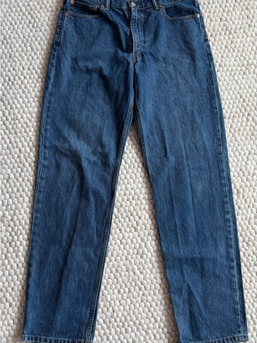 Levi 550 Classic Straight Fit Jeans Medium Blue Wash 36/36 Zip Fly 5 Pocket